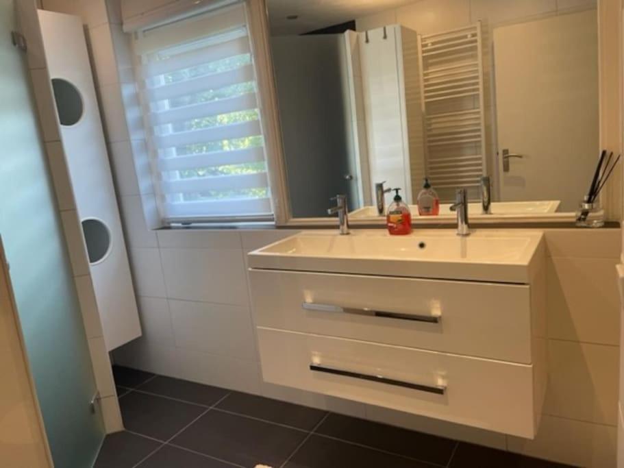 Holidayhome Zonnestraal 9P Amsterdam And The Beach Херхюговард Экстерьер фото